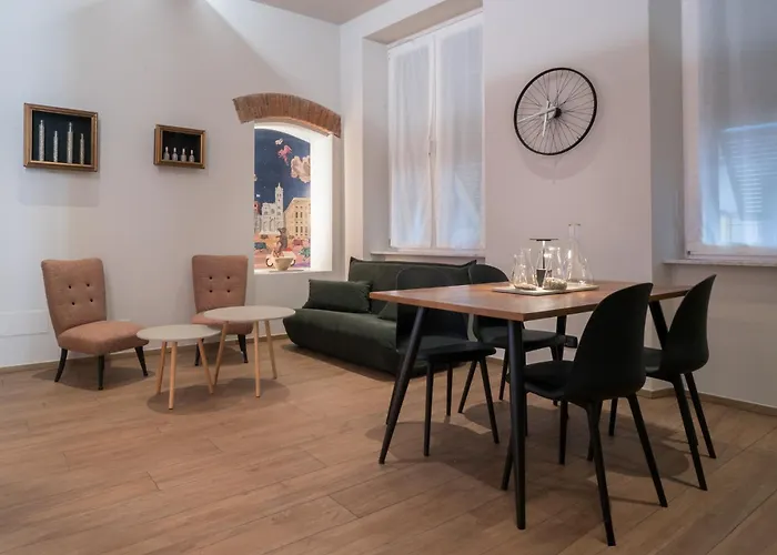 Genova Sweet Home - City Center With Jacuzzi